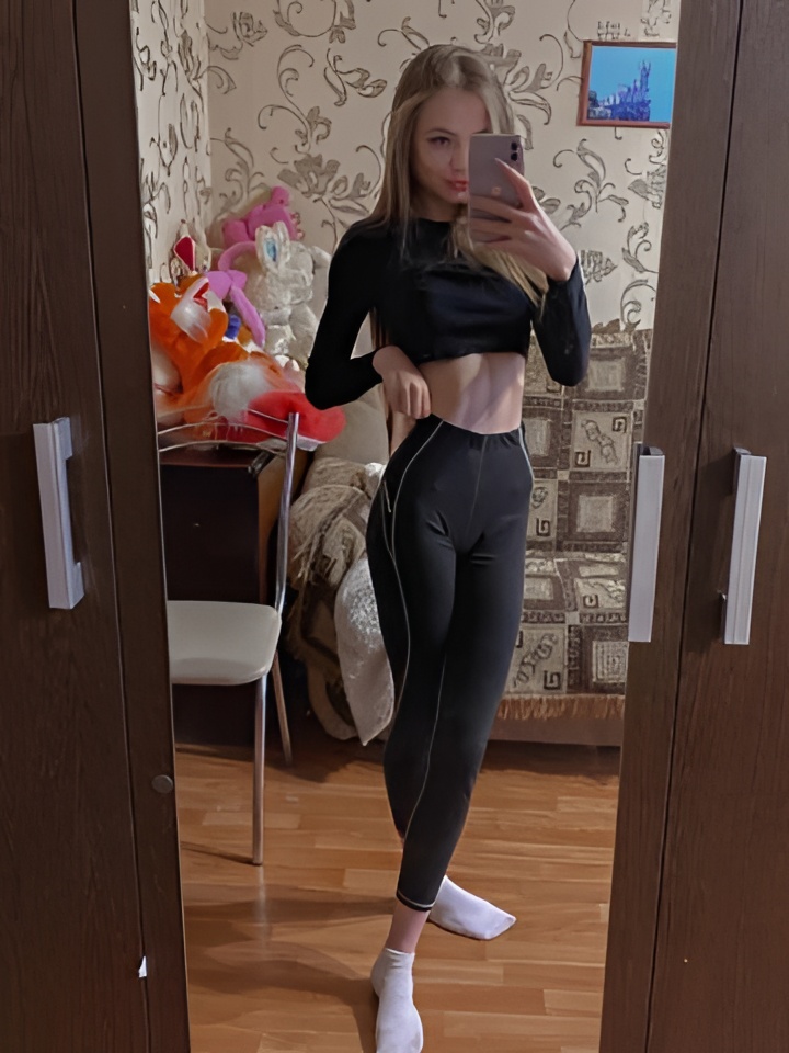 Леночка привлекальеная девушка из Ростова великого цена от 3000 руб