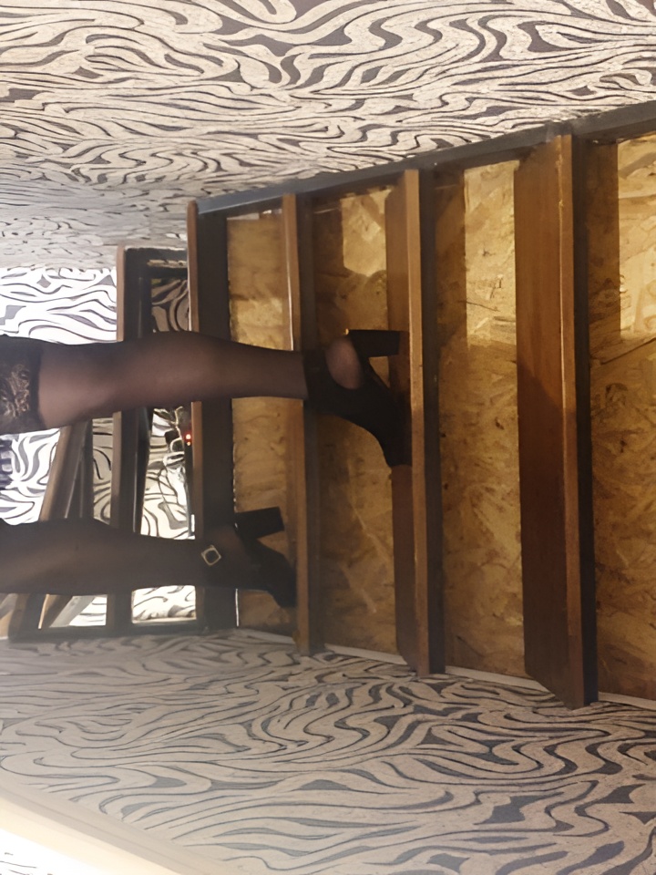 Майя привлекальеная девушка из Ростова великого цена от 5000 руб