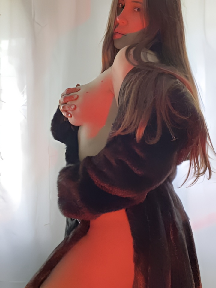 Роксана привлекальеная девушка из Ростова великого цена от 4000 руб