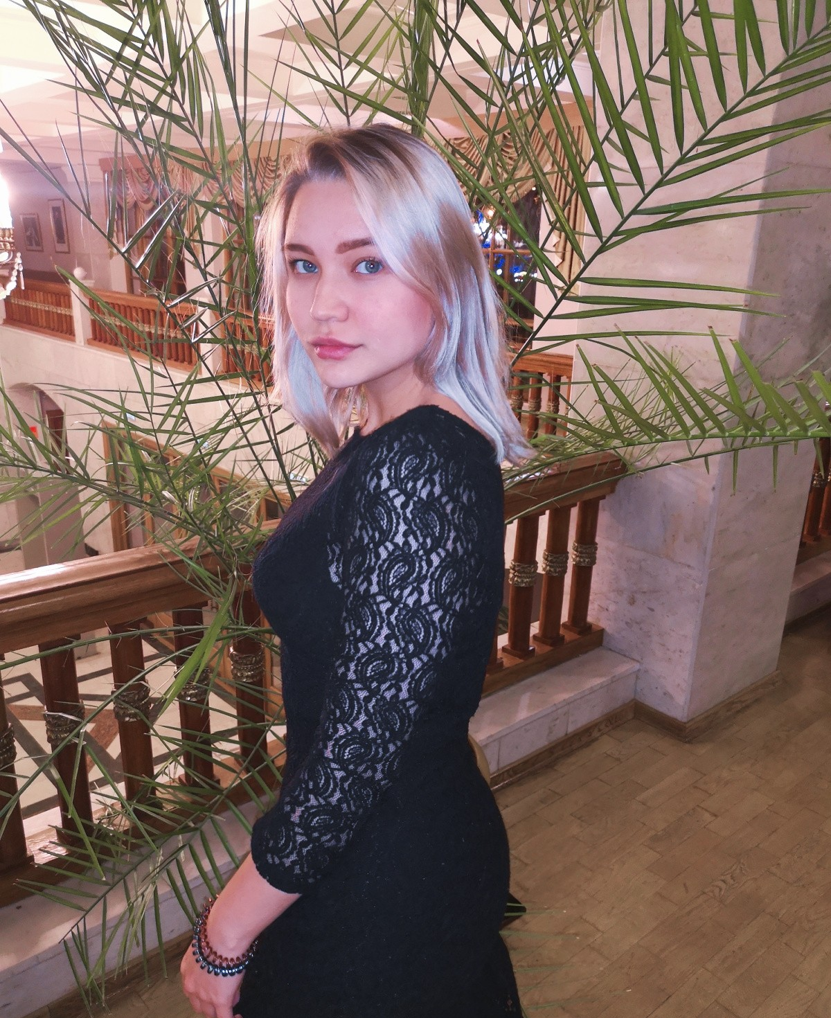 Катька привлекальеная девушка из Ростова великого цена от 3500 руб