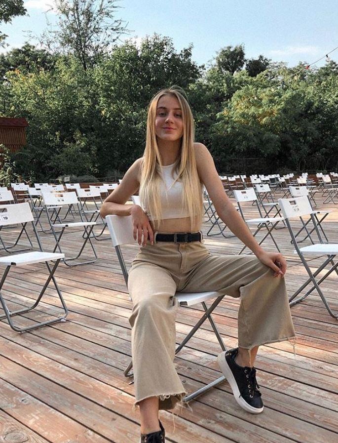 🎥 ДАРЬЯ привлекальеная девушка из Ростова великого цена от 5000 руб