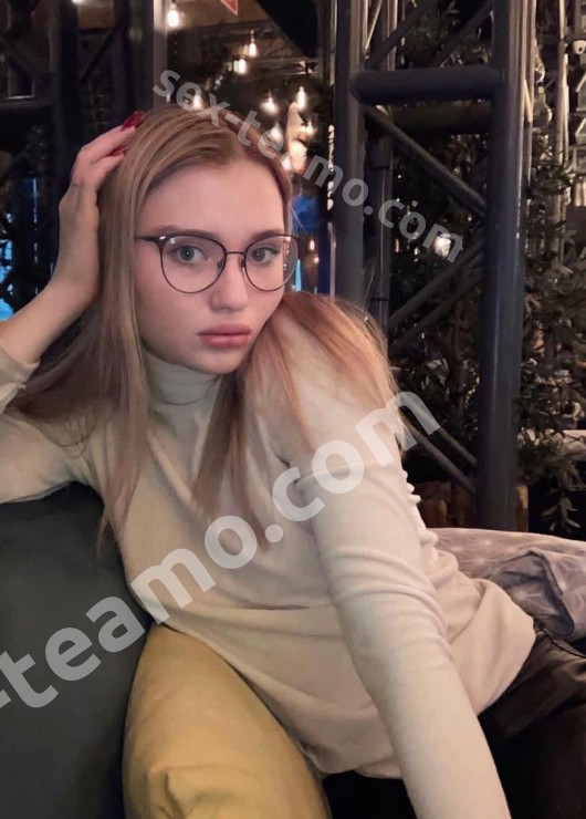 Марго привлекательная девушка из Ростова великого цена от 3000 руб