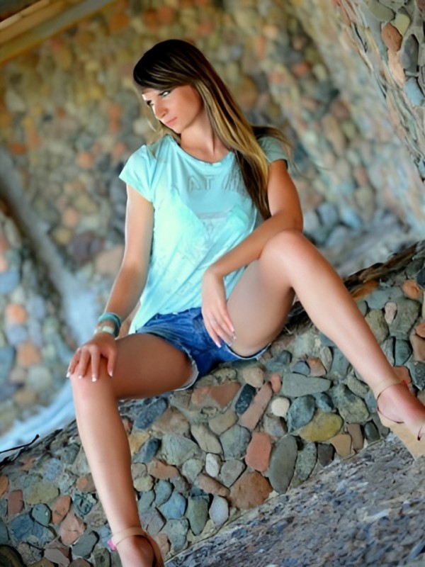 Катюша привлекательная девушка из Ростова великого цена от 2000 руб