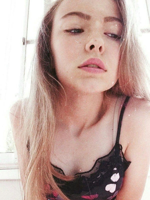 Валечка привлекательная девушка из Ростова великого цена от 3000 руб