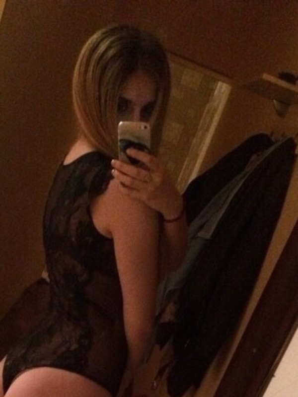 Инга привлекательная девушка из Ростова великого цена от 3500 руб